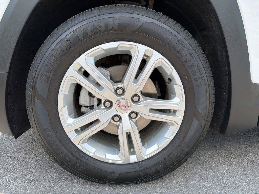 Used 2022 GMC Terrain SLE w/ Driver Convenience Package FWD image 15