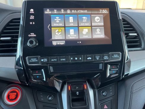 Used 2019 Honda Odyssey EX image 22