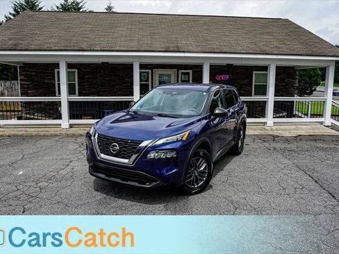 Used 2021 Nissan Rogue S FWD image 2
