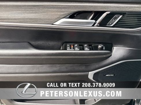 Used 2024 Jeep Wagoneer Series III image 24