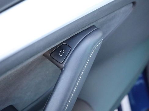 Used 2023 Tesla Model 3 Standard Range image 35