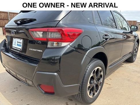Used 2023 Subaru Crosstrek 2.0i Premium AWD/4WD image 3