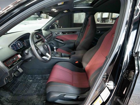 Used 2025 Honda Civic Si image 9