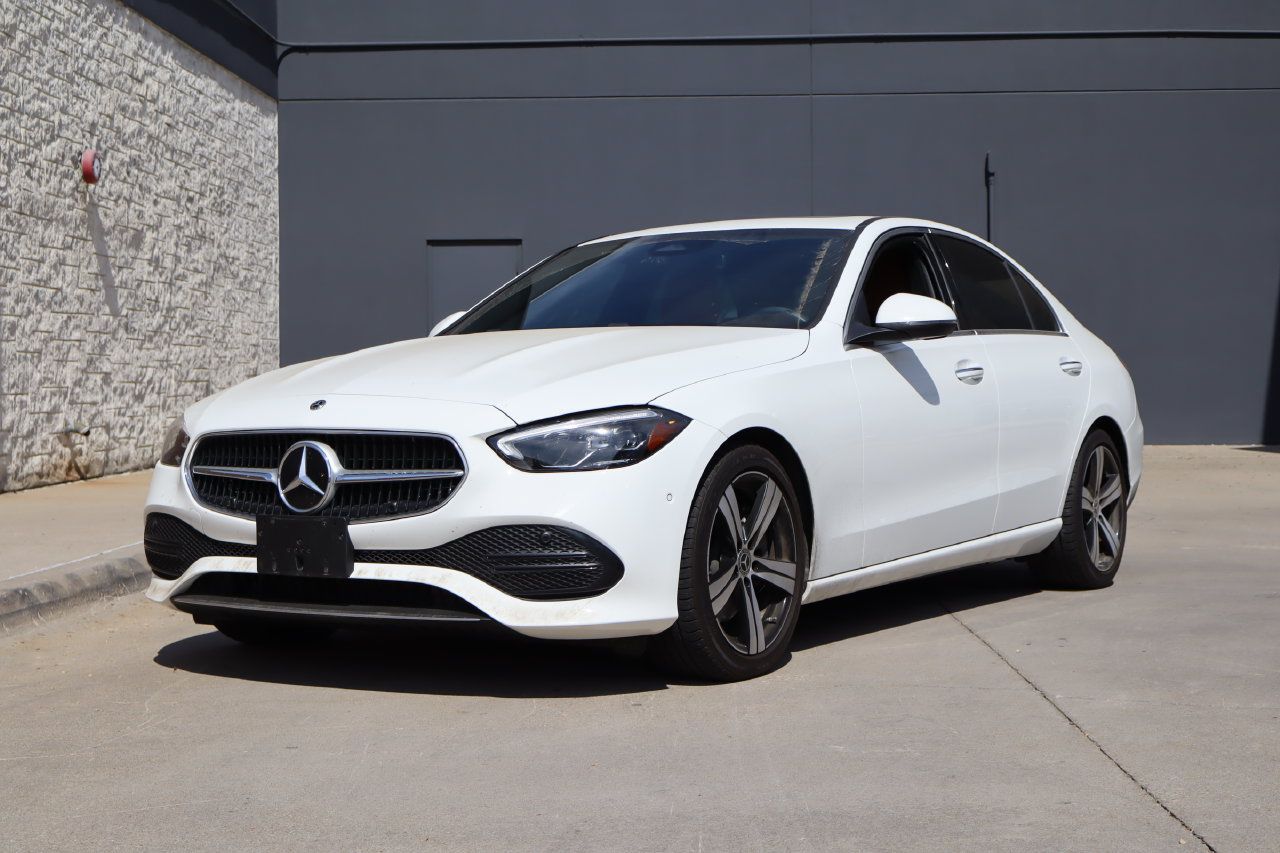 Used 2024 Mercedes-Benz C 300 4MATIC Sedan image 2