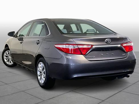 Used 2017 Toyota Camry LE image 12