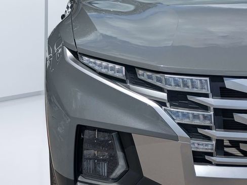 Used 2024 Hyundai Santa Cruz SEL FWD image 9