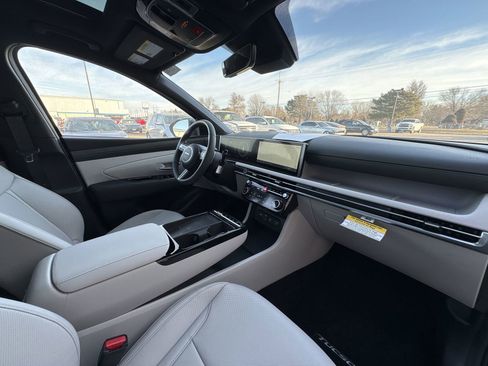 Used 2026 Hyundai Tucson Limited image 29