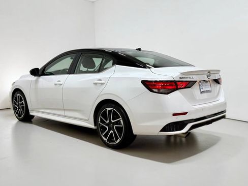 Used 2024 Nissan Sentra SR FWD image 25