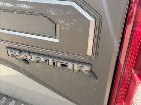 Used 2020 Ford F150 Raptor w/ Equipment Group 802A Luxury AWD/4WD image 9