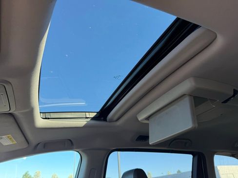 Used 2018 Honda Odyssey Elite image 21