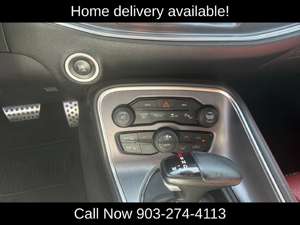 Used 2016 Dodge Challenger R/T Scat Pack RWD image 21