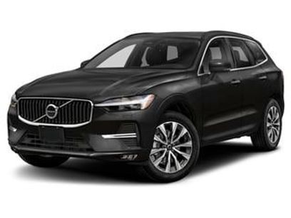Certified 2025 Volvo XC60 B5 Plus w/ Climate Package