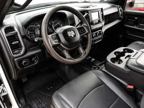 Used 2022 RAM 3500 Tradesman w/ Chrome Appearance Group AWD/4WD image 14
