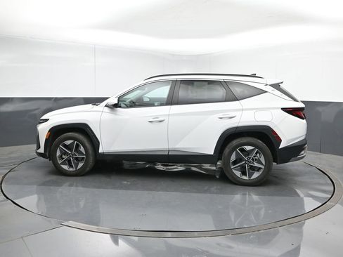 Used 2025 Hyundai Tucson SEL image 3