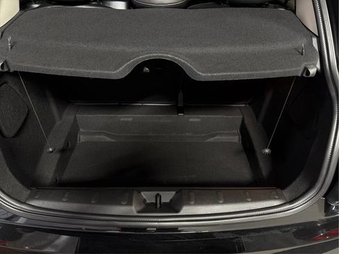 Used 2017 MINI Cooper 4-Door Hardtop FWD image 8