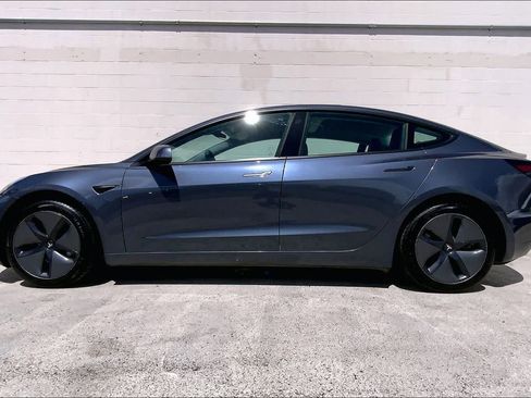 Used 2020 Tesla Model 3 Standard Range Plus RWD image 3
