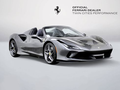 Certified 2022 Ferrari F8 Tributo RWD image 10