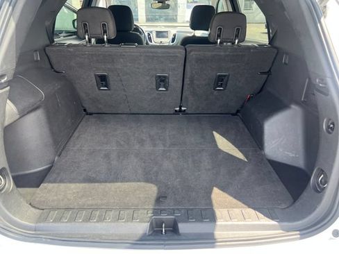 Used 2020 Chevrolet Equinox LT FWD image 21