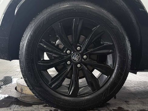 Used 2025 Buick Envista Sport Touring w/ Convenience I Package image 40