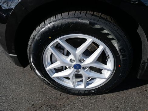 Used 2021 Ford Edge SEL w/ Cargo Accessory Package image 32