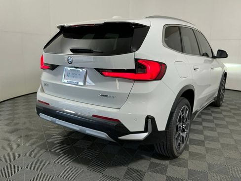 New 2026 BMW X1 xDrive28i w/ Convenience Package AWD/4WD image 5