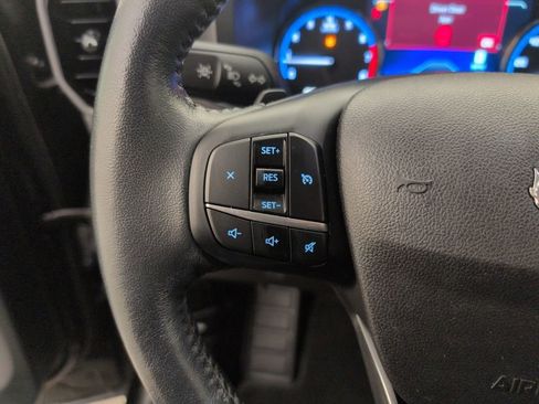 Used 2023 Ford Bronco Sport Badlands image 38