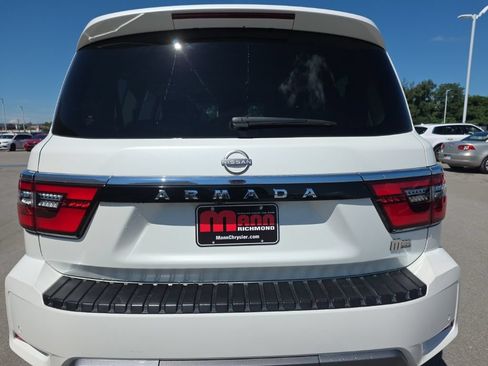 Used 2023 Nissan Armada SV w/ Cargo Package AWD/4WD image 6