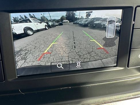 Used 2022 Ford Transit Connect XL image 14