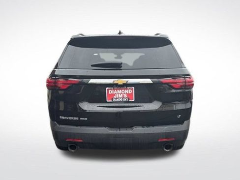 Used 2023 Chevrolet Traverse LT w/ LT Premium Package AWD/4WD image 4
