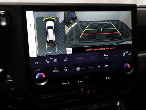 Used 2024 Lexus GX 550 w/ Accessory Package (Z1) image 10