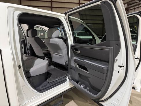 Used 2025 Toyota Tundra SR5 w/ SR5 Convenience Package AWD/4WD image 21