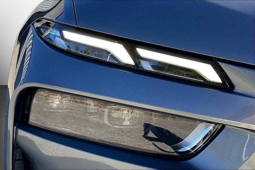 Used 2024 BMW X7 xDrive40i AWD/4WD image 33