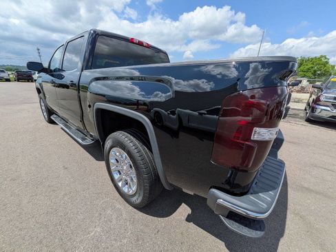 Used 2014 GMC Sierra 1500 SLE w/ SLE Value Package AWD/4WD image 3