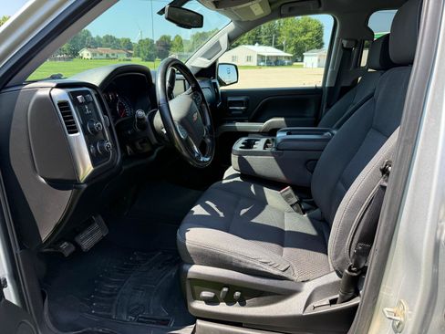 Used 2018 Chevrolet Silverado 1500 LT w/ All Star Edition AWD/4WD image 12