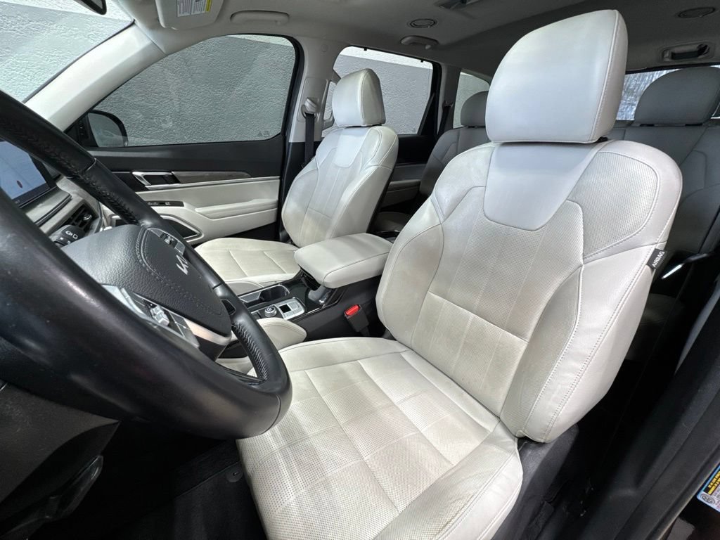 Used 2022 Kia Telluride EX w/ EX Premium Package FWD image 5