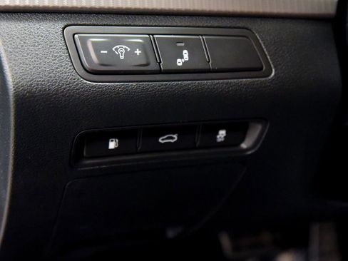 Used 2018 Hyundai Sonata Sport w/ Cargo Package image 17