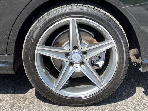 Used 2015 Mercedes-Benz C 300 4MATIC Sedan image 27
