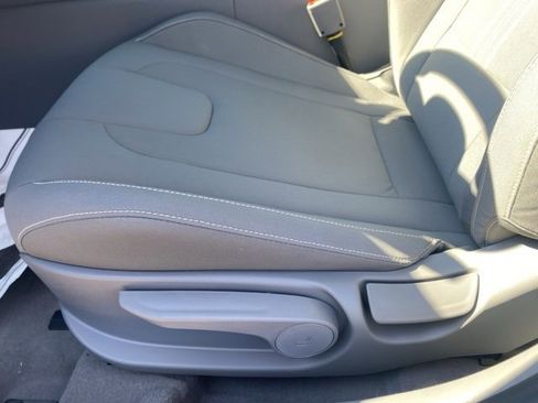 New 2026 Hyundai Elantra SEL Sport Premium FWD image 14