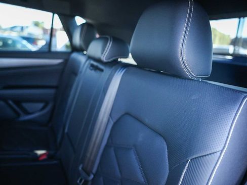 New 2026 Volkswagen Atlas Cross Sport SE image 27