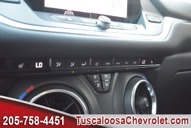 Used 2021 Chevrolet Blazer LT FWD image 37