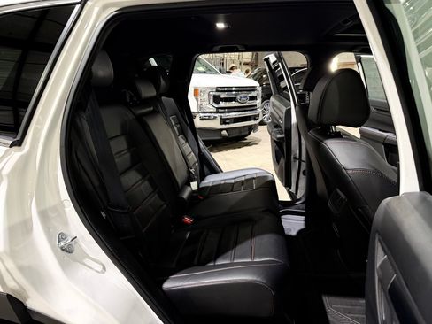 Used 2025 Honda CR-V Sport-L image 22