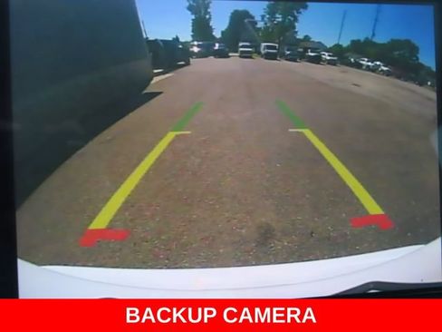 Used 2023 Chrysler Pacifica Touring-L FWD image 5