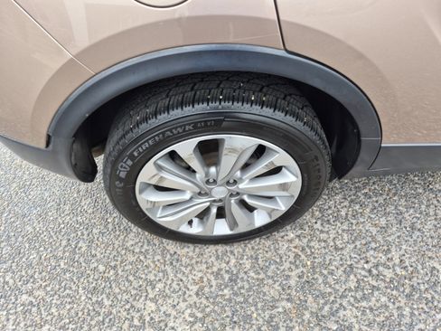 Used 2019 Buick Encore Preferred w/ Safety Package image 22