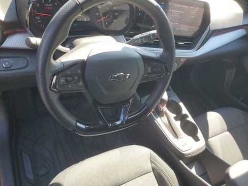 Certified 2024 Chevrolet Trax RS w/ Driver Confidence Package FWD image 16