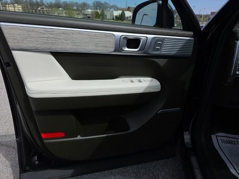 Used 2024 Hyundai Santa Fe Calligraphy image 9