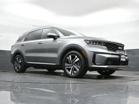 Used 2023 Kia Sorento EX AWD/4WD image 45