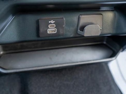 Used 2025 Ford F150 XLT w/ Equipment Group 301A Standard image 26