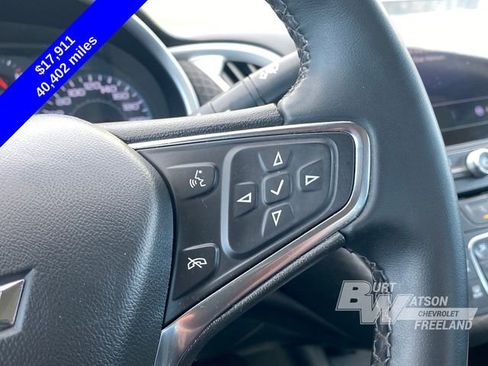 Used 2023 Chevrolet Malibu LT image 30