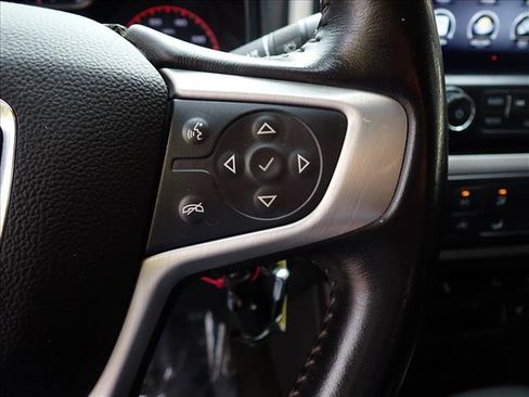 Used 2015 GMC Canyon SLT AWD/4WD image 14