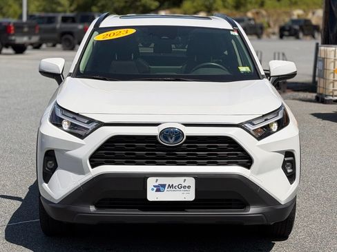 Used 2023 Toyota RAV4 XLE Premium AWD/4WD image 2